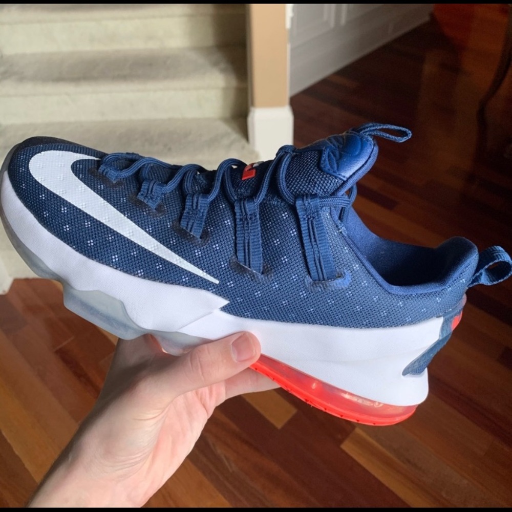 Nike LeBron 13 Low “USA”